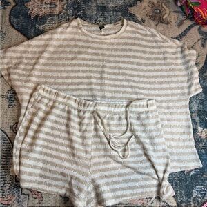SHEIN Cream Striped Lounge Set (NEVER WORN)